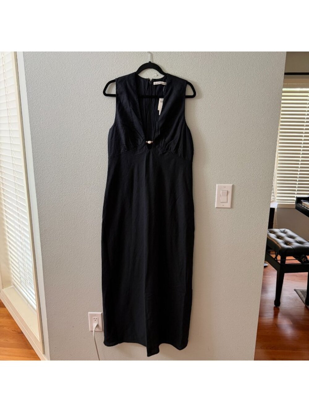NWT Abercrombie & Fitch Black Linen Blend Bead Maxi Dress LARGE Sleeveless